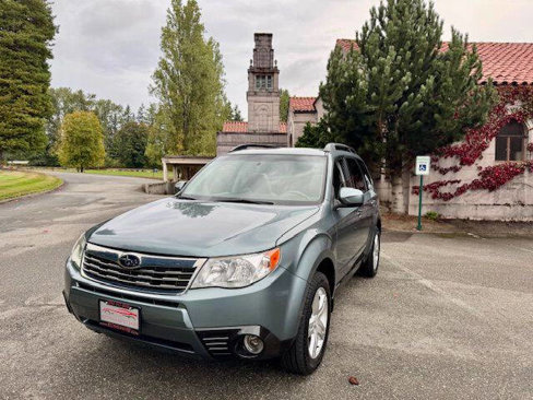Used 2010 Subaru Forester 2.5X Limited image 2