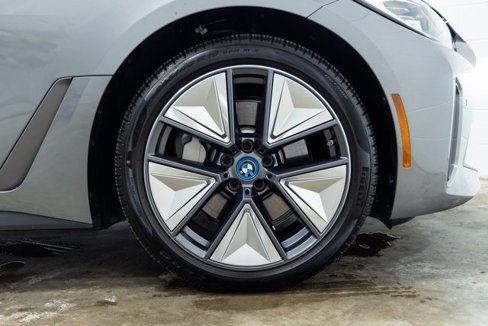 Used 2024 BMW i4 eDrive35 w/ Premium Package image 23