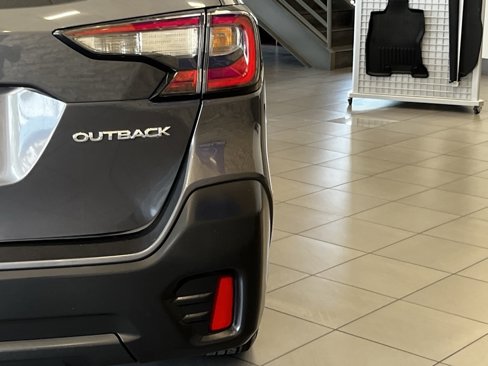Certified 2022 Subaru Outback Premium image 4