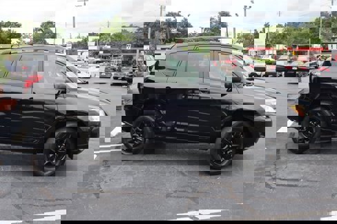 Used 2011 Toyota RAV4 2WD image 4