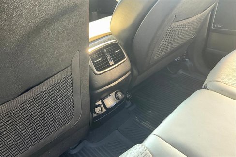 Used 2016 Kia Sorento SX w/ SXL Technology Package image 10