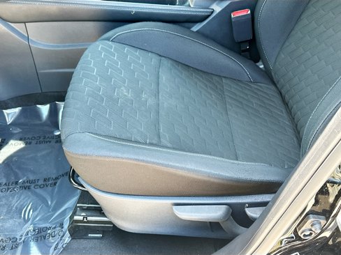 Certified 2023 Nissan Kicks SV image 17