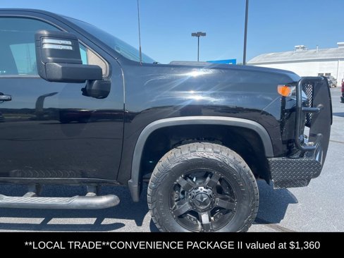 Used 2020 Chevrolet Silverado 3500 LT w/ Texas Edition image 3