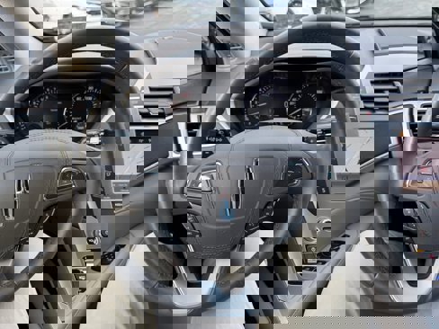 Used 2019 Lincoln MKZ Reserve image 23