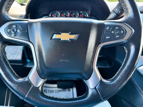 Used 2019 Chevrolet Suburban LS image 22