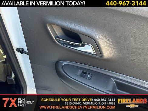 Certified 2022 Chevrolet Trax LT w/ LT Convenience Package image 28
