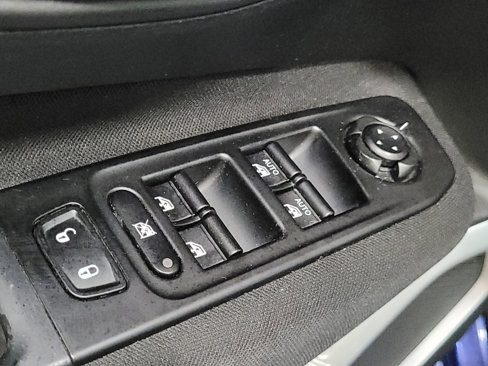 Used 2019 Jeep Renegade Latitude image 27