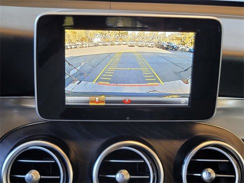 Used 2019 Mercedes-Benz GLC 300 image 20