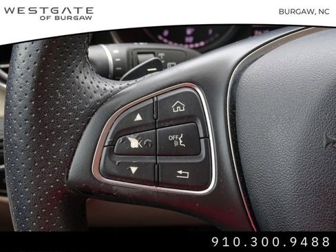 Used 2017 Mercedes-Benz GLC 300 image 23