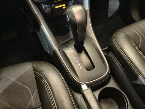 Certified 2022 Chevrolet Trax LT w/ LT Convenience Package image 15