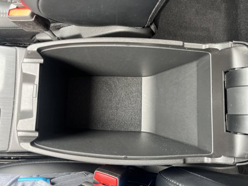 Used 2023 Ford Escape SE image 32