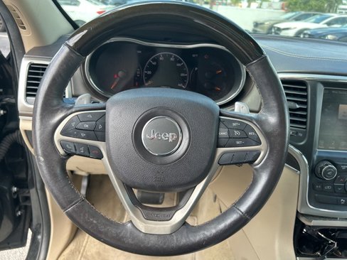 Used 2015 Jeep Grand Cherokee Overland image 19