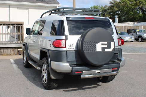 Used 2007 Toyota FJ Cruiser 4WD image 5