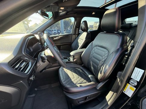 Used 2023 Ford Escape ST-Line Elite w/ Premium Technology Package image 13