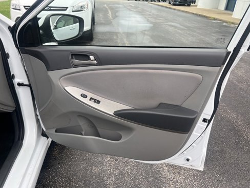 Used 2017 Hyundai Accent Value Edition image 35