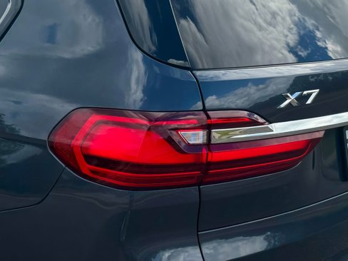 Used 2019 BMW X7 xDrive40i w/ Premium Package image 11