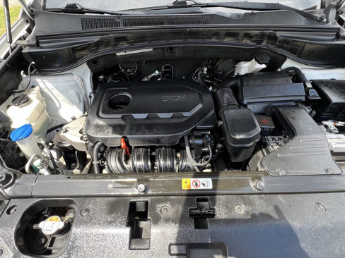 Used 2018 Hyundai Santa Fe Sport image 27