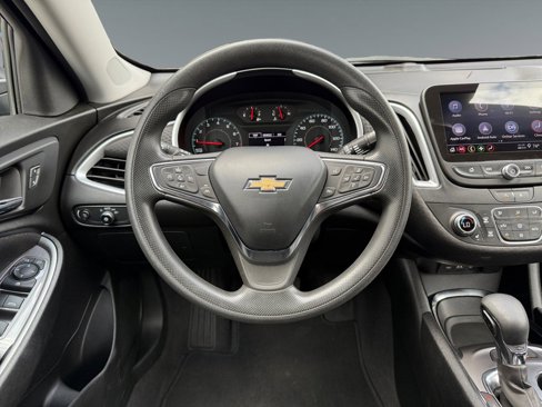 Used 2023 Chevrolet Malibu LT w/ Driver Confidence Package image 17