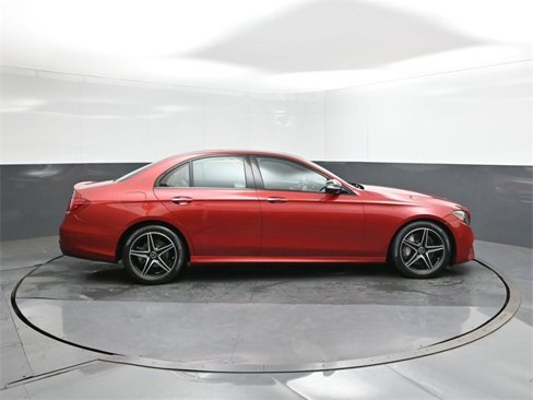 Certified 2018 Mercedes-Benz E 300 image 26