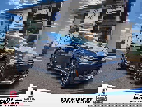 Used 2024 Kia EV6 Light image 1