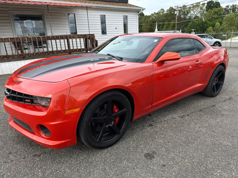 Used 2010 Chevrolet Camaro SS w/ RS Package image 2