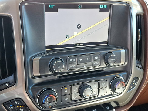 Used 2016 Chevrolet Silverado 2500 High Country w/ High Country Premium Package image 24