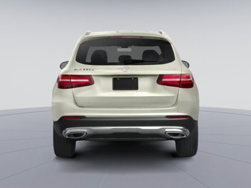 Used 2019 Mercedes-Benz GLC 350e 4MATIC image 5