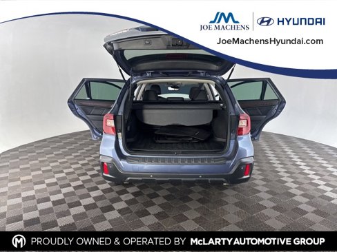 Used 2018 Subaru Outback 3.6R Limited image 17
