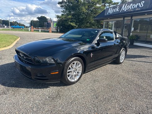 Used 2013 Ford Mustang Premium image 1