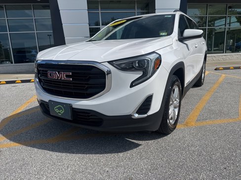 Certified 2020 GMC Terrain SLE w/ Driver Convenience Package image 1