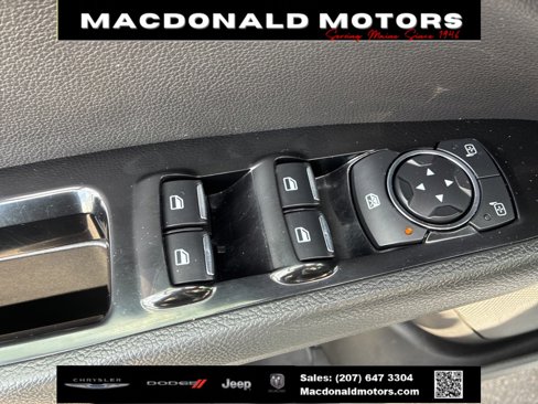 Used 2016 Ford Fusion SE w/ Equipment Group 502A image 10