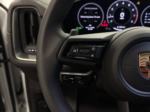 New 2026 Porsche Cayenne Coupe image 15