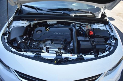 Used 2017 Chevrolet Malibu LT image 11