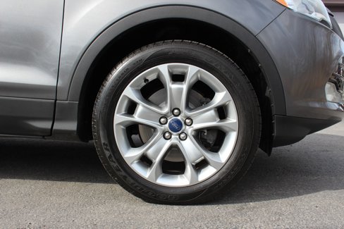 Used 2013 Ford Escape SEL image 39