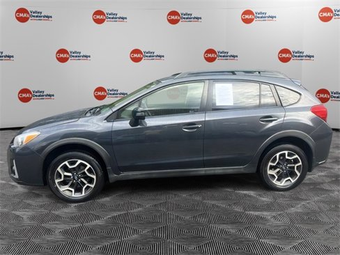 Used 2017 Subaru Crosstrek 2.0i Limited image 4