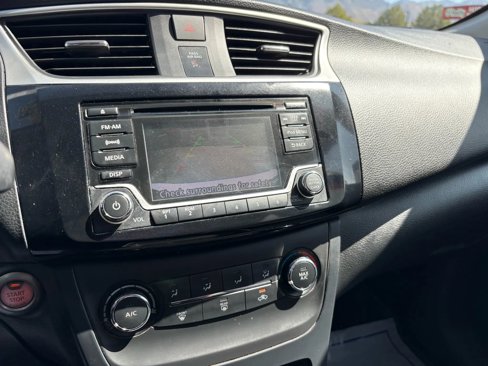 Used 2017 Nissan Sentra SV image 13
