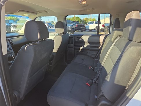 Used 2016 Ford Flex SE image 11