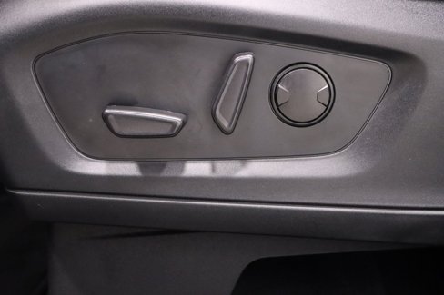 Certified 2020 Ford Explorer XLT w/ Equipment Group 202A image 14