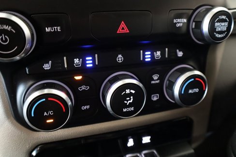 Used 2019 RAM 1500 Laramie image 7