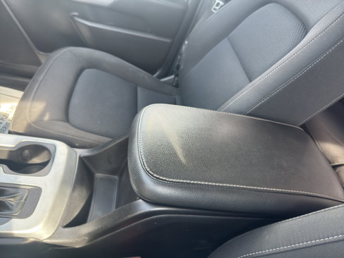Used 2017 Chevrolet Colorado LT w/ LT Convenience Package image 15