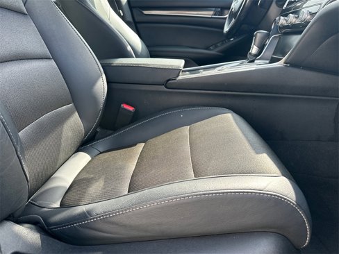 Used 2020 Honda Accord Sport image 14