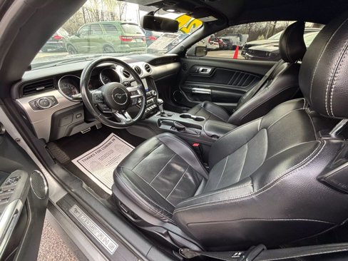 Used 2020 Ford Mustang Premium image 13
