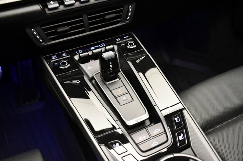 Used 2025 Porsche 911 Carrera image 35