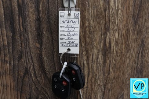 Used 2018 Ford Escape SEL w/ Ford Safe & Smart Package image 36