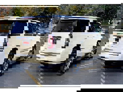 Used 2015 GMC Yukon XL Denali w/ Touring Package image 13