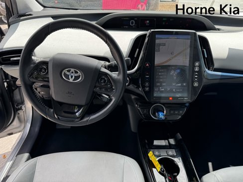 Used 2020 Toyota Prius Prime Limited image 15