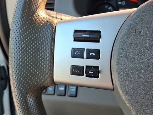 Used 2018 Nissan Frontier SV image 22