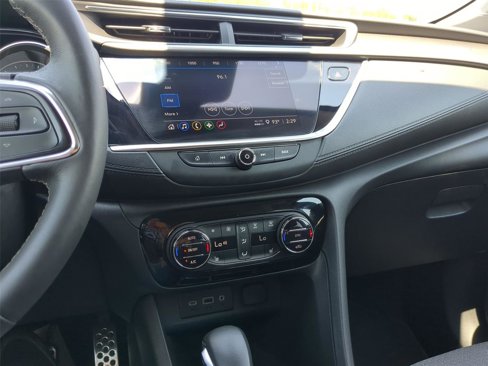 Used 2023 Buick Encore GX Select w/ Sport Touring Package image 23