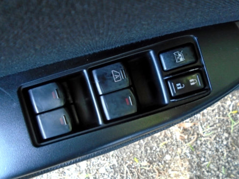 Used 2011 Subaru Outback 2.5i Premium image 19