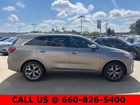 Used 2019 Kia Sorento SX w/ SX Touring Package image 4